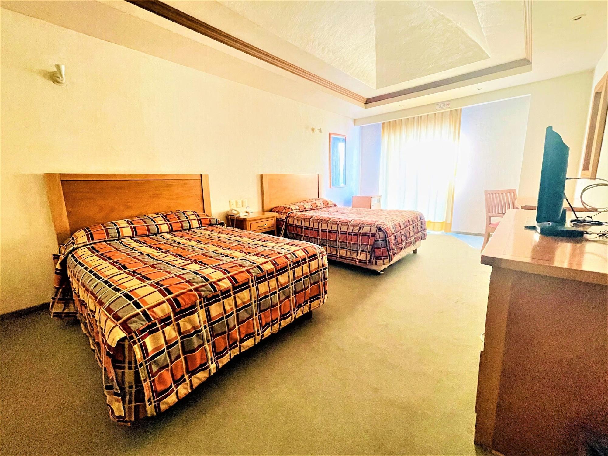 Hotel Florencia By Marho 3*